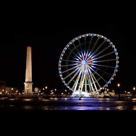 Luxury Victor Hugo - Champs-elysee Апартаменты *