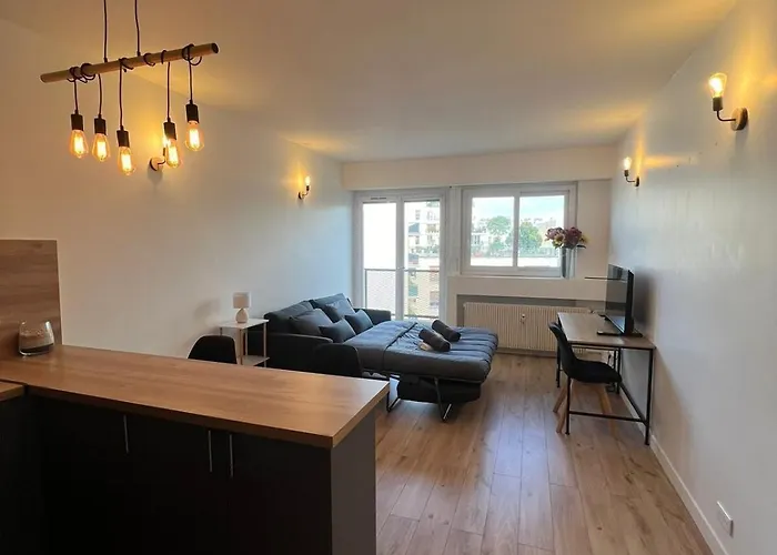 Luxury Victor Hugo - Champs-elysee * باريس